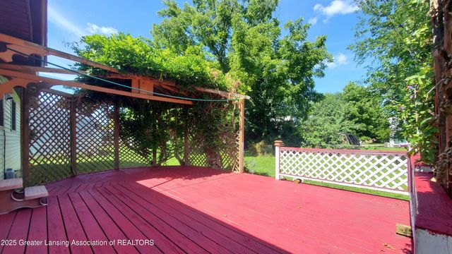 3116 Colchester Road, Lansing, MI 48906