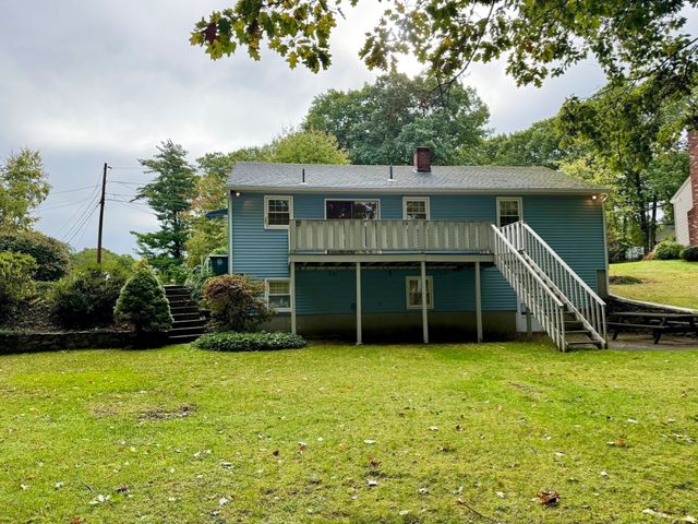66 Debbie Dr, Leominster, MA 01453