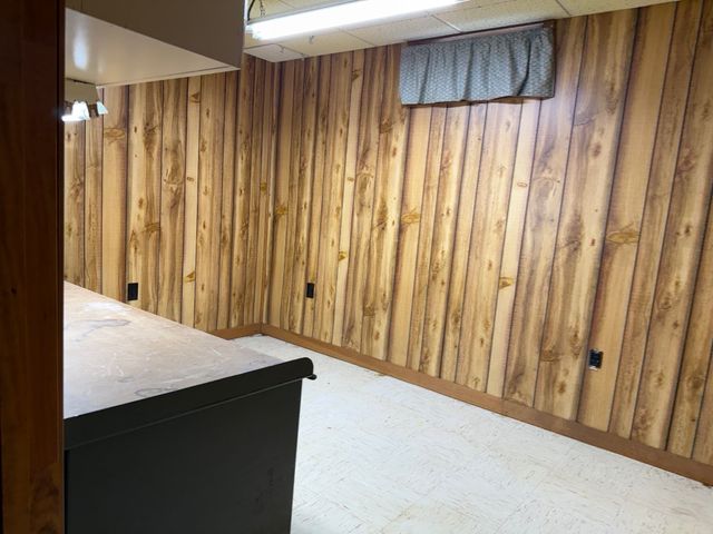66 Debbie Dr, Leominster, MA 01453