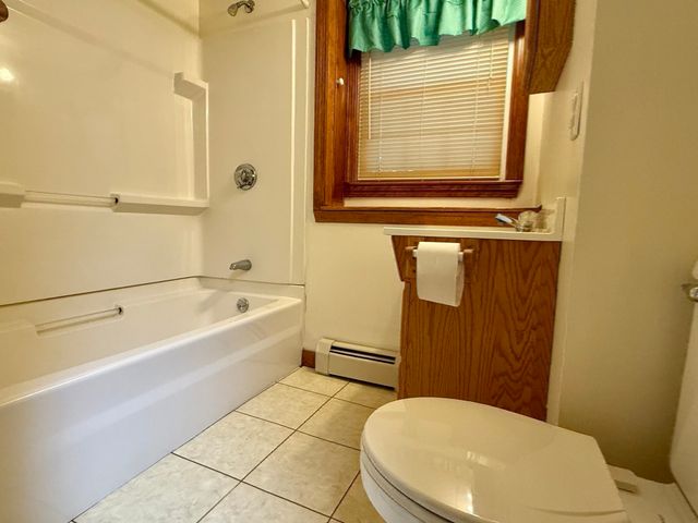 66 Debbie Dr, Leominster, MA 01453