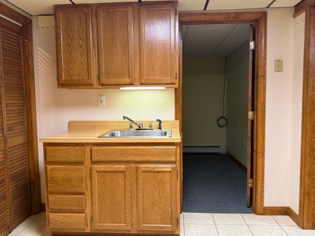 66 Debbie Dr, Leominster, MA 01453