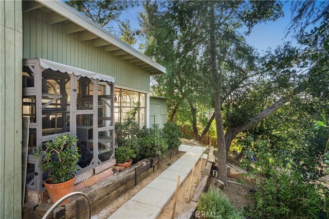 3582 Elm Drive, Calabasas, CA 91302