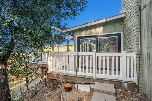 3582 Elm Drive, Calabasas, CA 91302