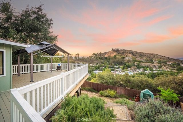 3582 Elm Drive, Calabasas, CA 91302