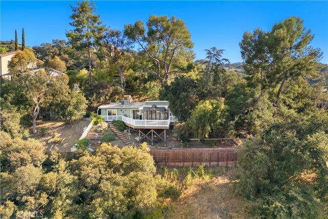 3582 Elm Drive, Calabasas, CA 91302