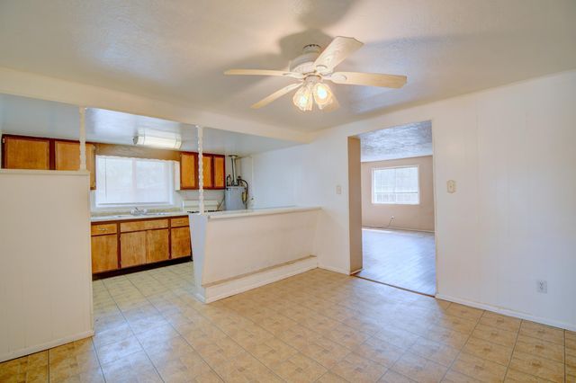 1804 Rosita Place SW, Albuquerque, NM 87105