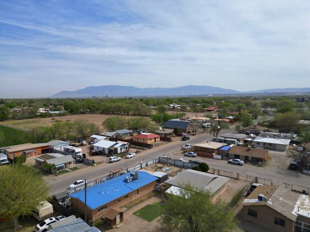 1804 Rosita Place SW, Albuquerque, NM 87105