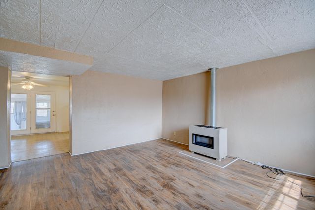 1804 Rosita Place SW, Albuquerque, NM 87105