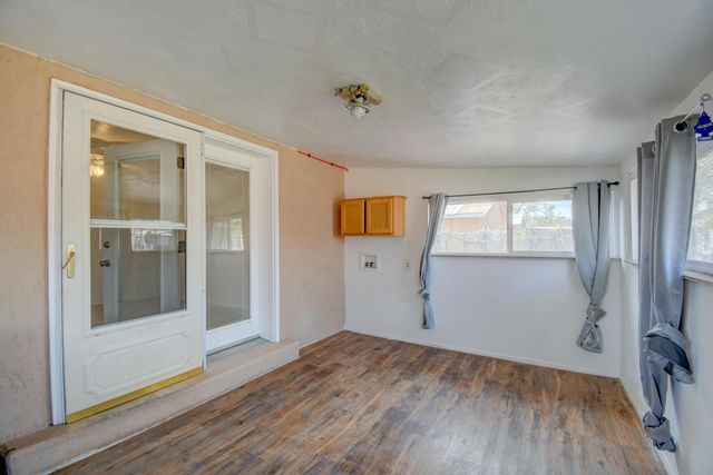 1804 Rosita Place SW, Albuquerque, NM 87105