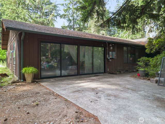 7007 85th Lane SE, Olympia, WA 98513