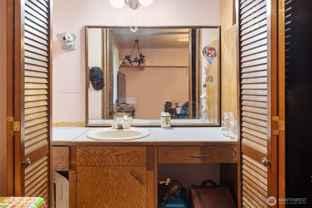 7007 85th Lane SE, Olympia, WA 98513