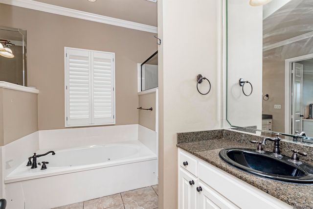 1944 Royal Troon Ct, Zachary, LA 70791