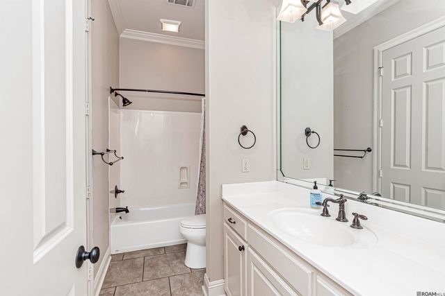 1944 Royal Troon Ct, Zachary, LA 70791