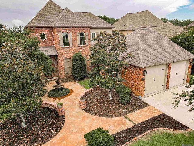 1944 Royal Troon Ct, Zachary, LA 70791