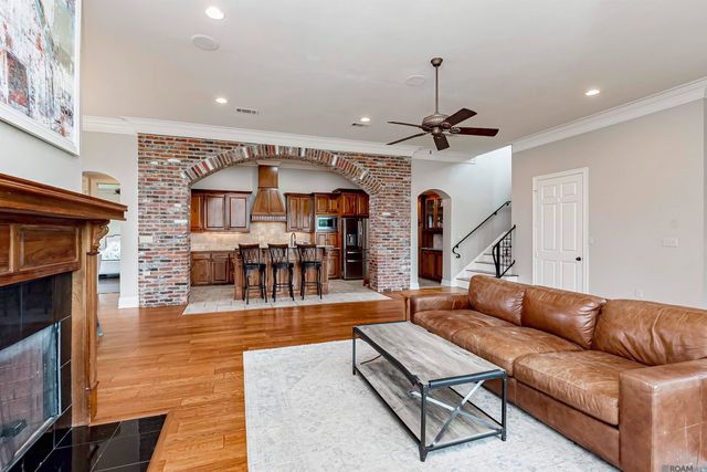 1944 Royal Troon Ct, Zachary, LA 70791