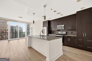 1080 Peachtree Street NE 2004, Atlanta, GA 30309