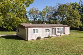 322 S Second Street, Chandler, IN 47610