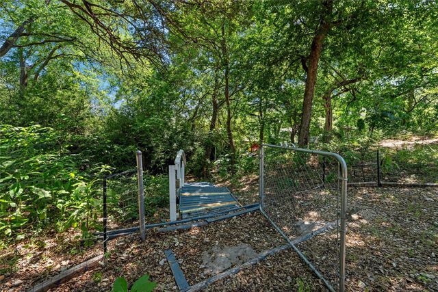 163 Bettinger Way, Gholson, TX 76705