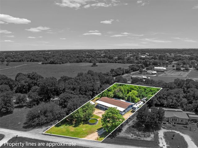 163 Bettinger Way, Gholson, TX 76705