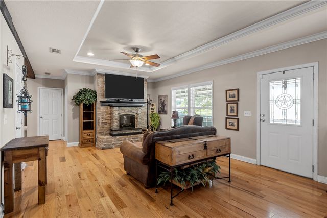 163 Bettinger Way, Gholson, TX 76705
