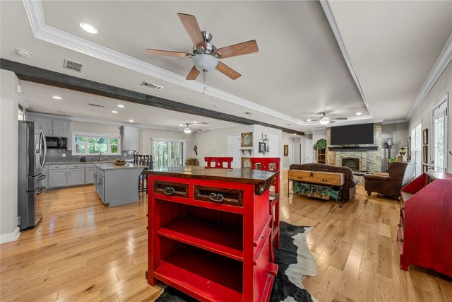163 Bettinger Way, Gholson, TX 76705
