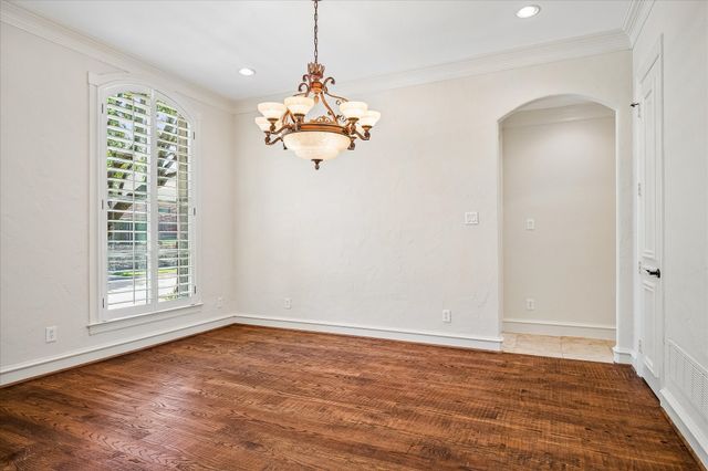 4709 Strait Lane, Carrollton, TX 75010