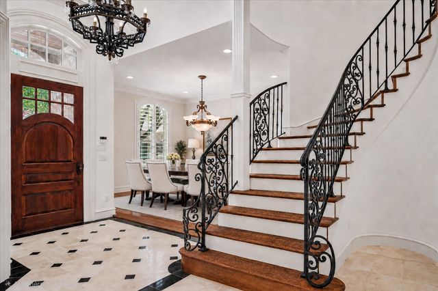 4709 Strait Lane, Carrollton, TX 75010