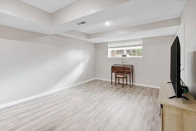 7010 Barleyfield Drive, Harrison, TN 37341