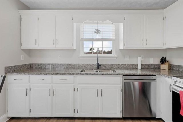 7010 Barleyfield Drive, Harrison, TN 37341