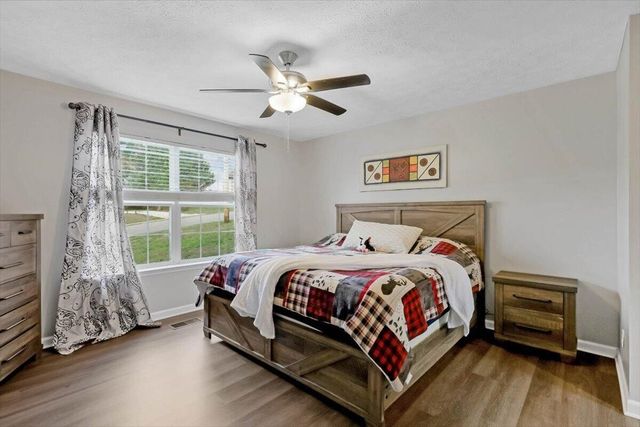 7010 Barleyfield Drive, Harrison, TN 37341