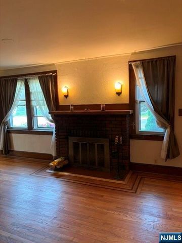 12 Ferncliff Road, Bloomfield, NJ 07003