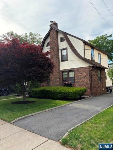 12 Ferncliff Road, Bloomfield, NJ 07003
