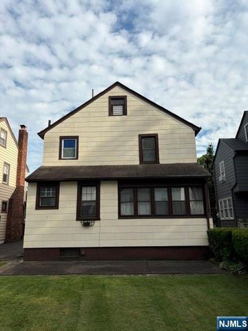 12 Ferncliff Road, Bloomfield, NJ 07003