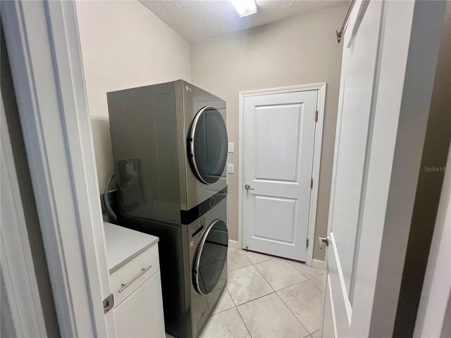 4617 PENSFORD COURT, Wesley Chapel, FL 33543