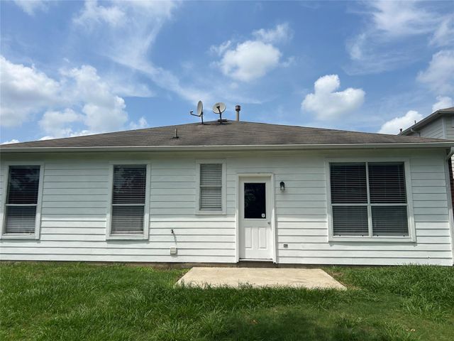 24227 Pinecreek Point, Spring, TX 77373