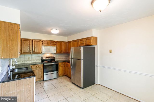 2162 KINGS GARDEN WAY, Falls Church, VA 22043