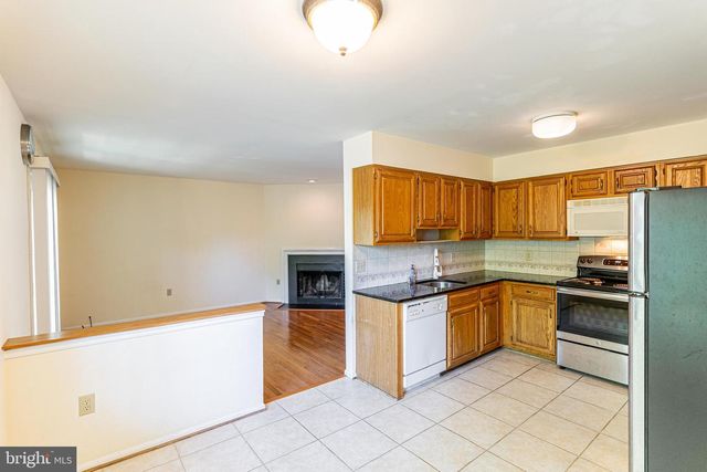 2162 KINGS GARDEN WAY, Falls Church, VA 22043