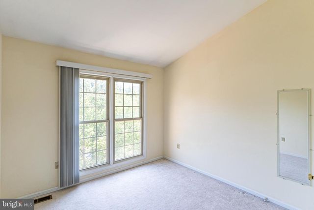 2162 KINGS GARDEN WAY, Falls Church, VA 22043