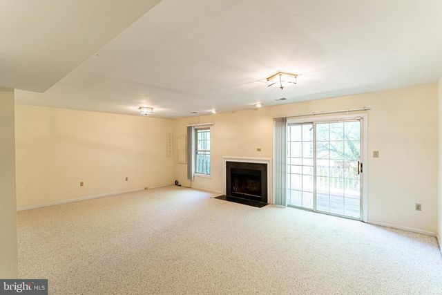 2162 KINGS GARDEN WAY, Falls Church, VA 22043