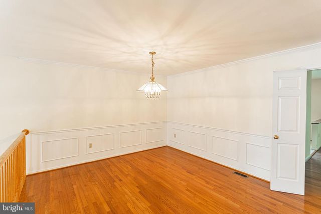 2162 KINGS GARDEN WAY, Falls Church, VA 22043