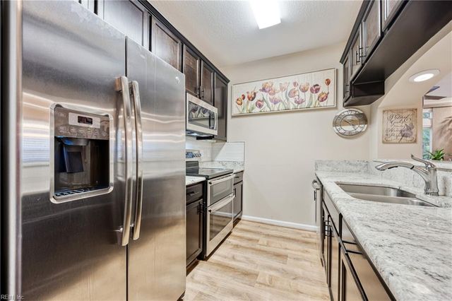 1602 James River TRL, Carrollton, VA 23314