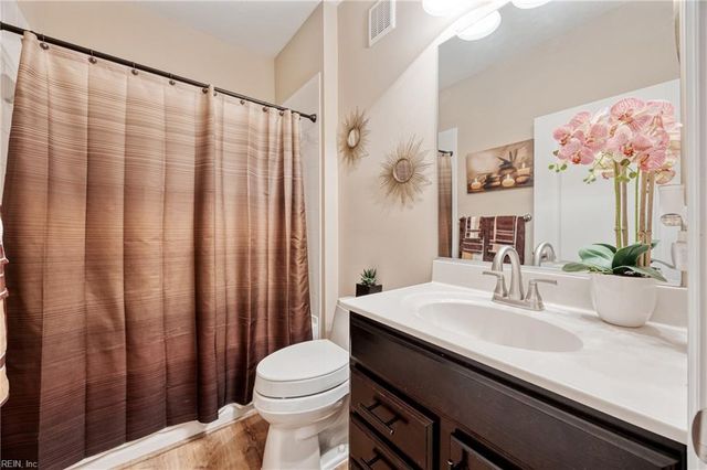 1602 James River TRL, Carrollton, VA 23314