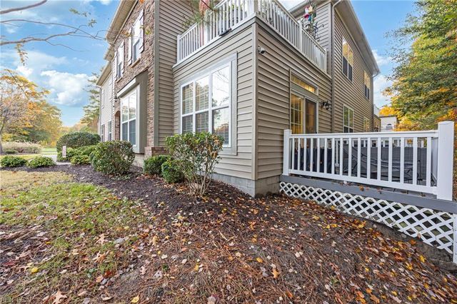 1602 James River TRL, Carrollton, VA 23314