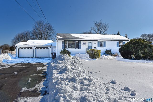 90 Mary Ellen Drive, Milford, CT 06460