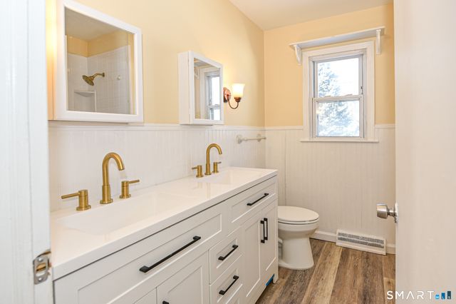 90 Mary Ellen Drive, Milford, CT 06460