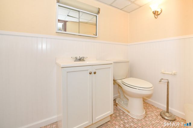 90 Mary Ellen Drive, Milford, CT 06460