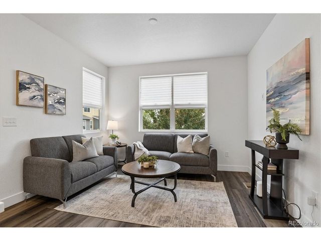 9752 Ash Ln, Thornton, CO 80229