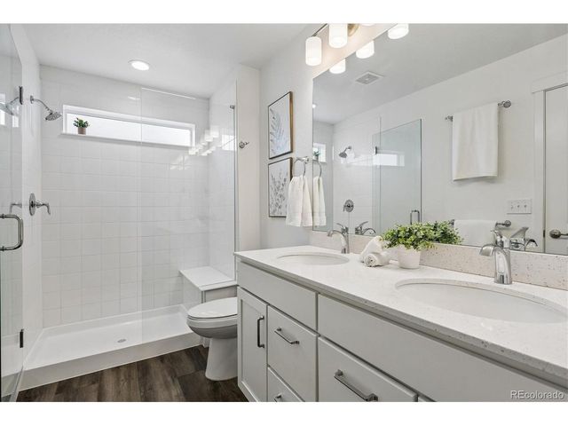 9752 Ash Ln, Thornton, CO 80229