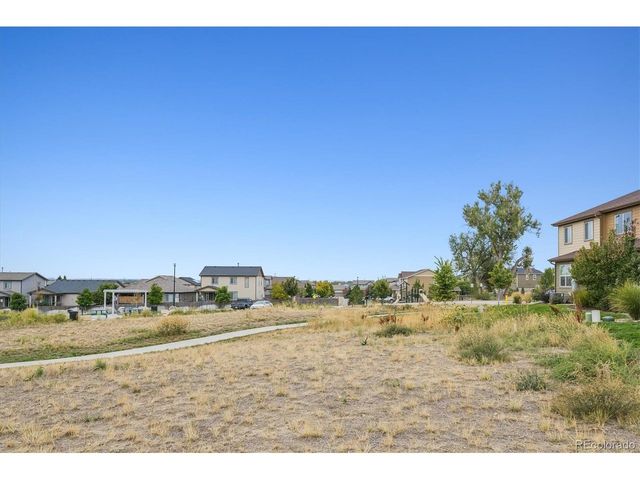 9752 Ash Ln, Thornton, CO 80229