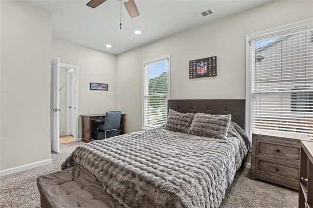 6921 Fellowship Lane, Flowery Branch, GA 30542
